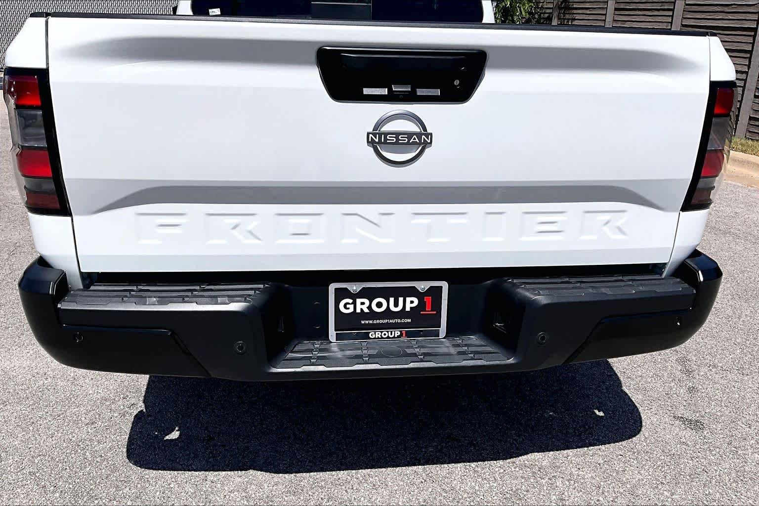 New 2026 Glacier White Nissan S image 8