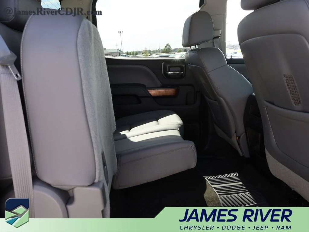 Used 2015 White Chevrolet LTZ image 12