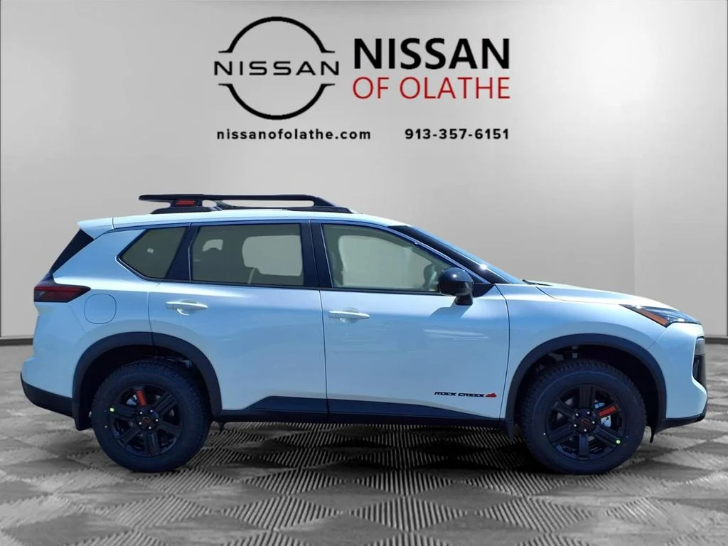 New 2026 Everest White Pearl TriCoat Nissan Rock Creek® image 30