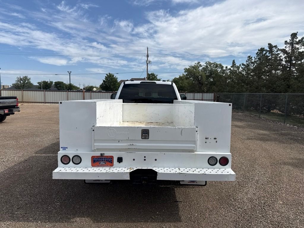 Used 2024 Oxford White Ford XLT image 6