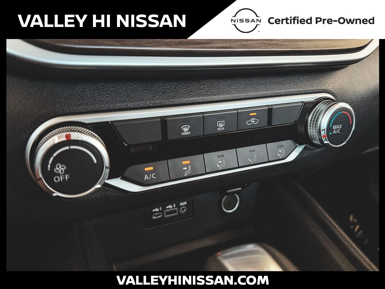 Used 2025 White Nissan 2.5 SV image 24