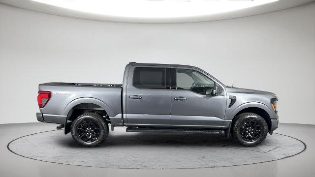 New 2026 Carbonized Gray Metallic Ford XLT image 39