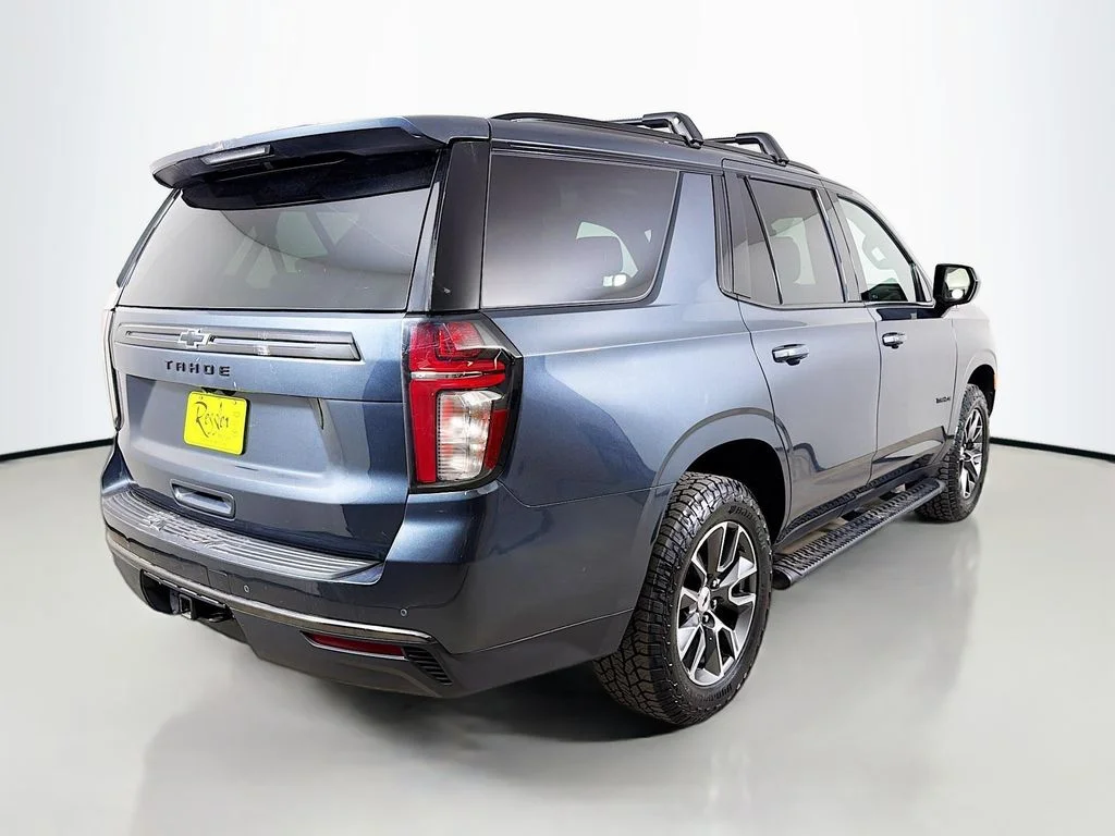 Used 2021 Gray Chevrolet Z71 image 6