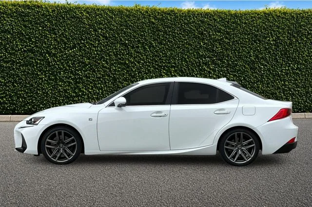 Used 2020 White Lexus 350 image 7