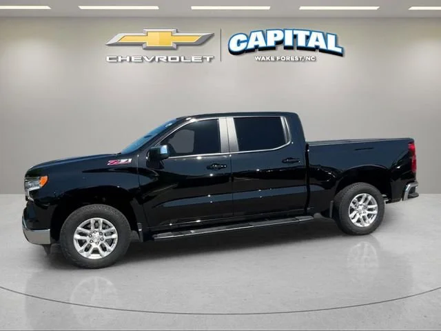 Used 2025 Black Chevrolet LT image 2