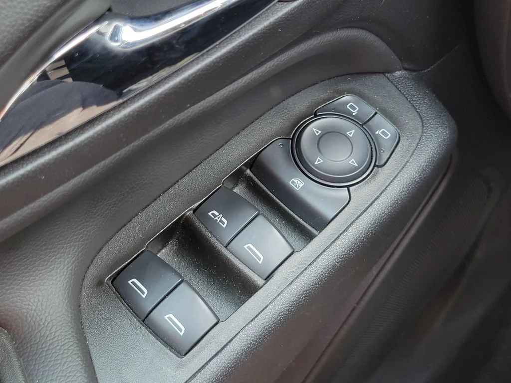 Used 2024 Mosaic Black Metallic Chevrolet LT image 25