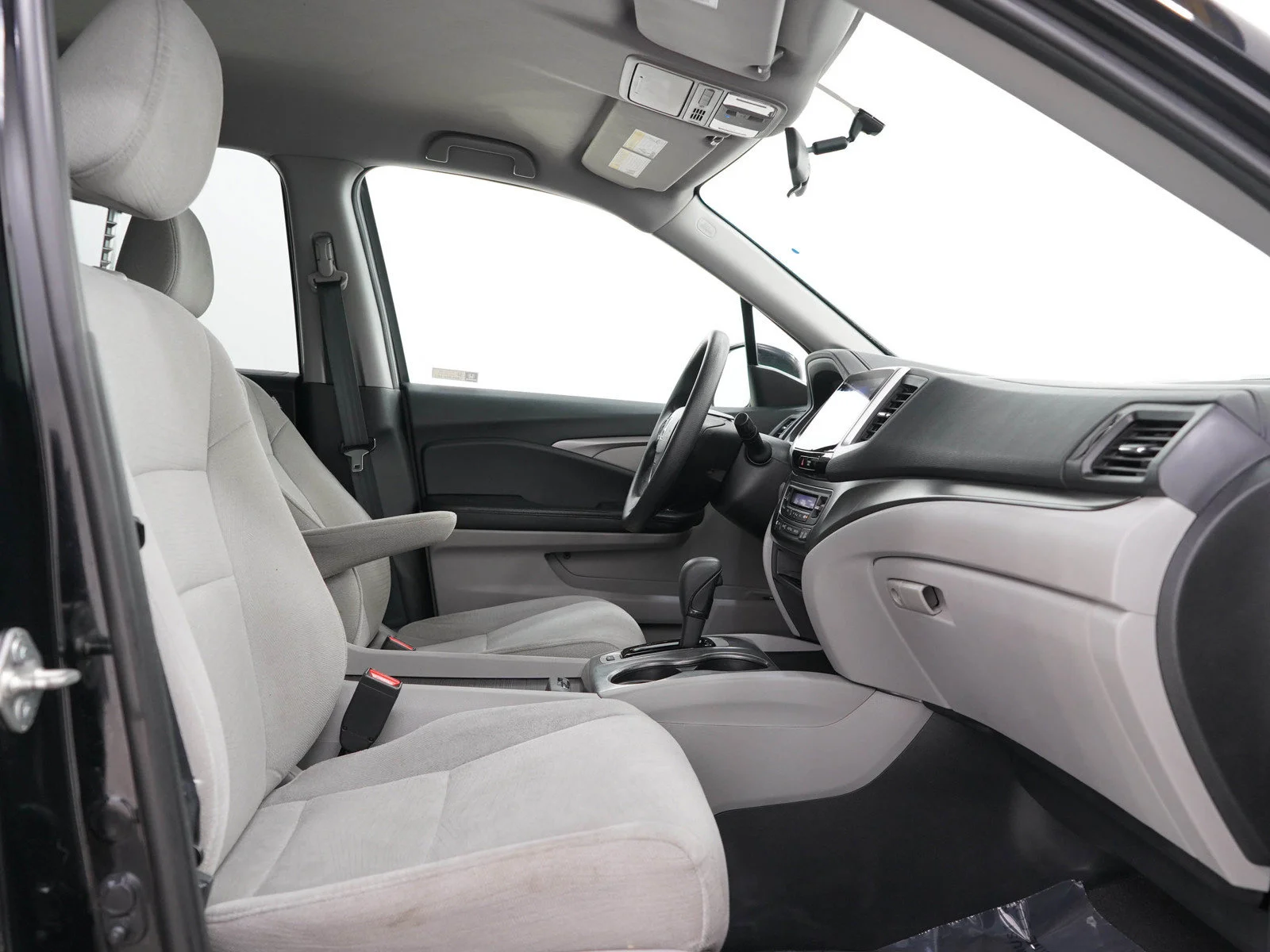 Used 2017  Honda ex image 12