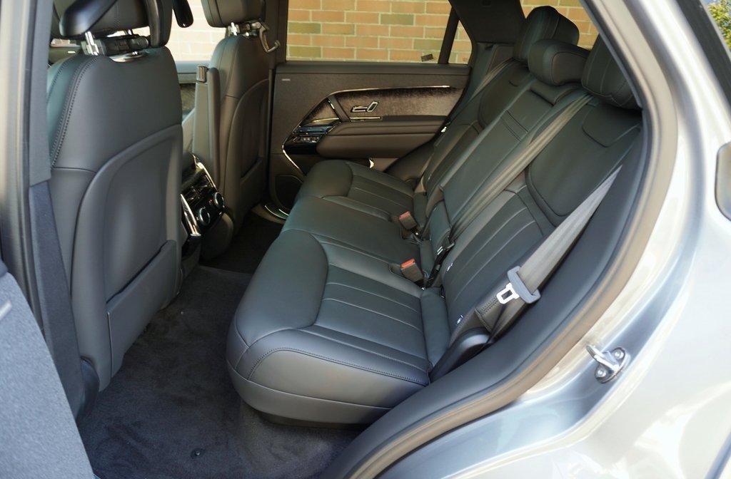 2025 LAND ROVER RANGE ROVER SPORT - Image 27