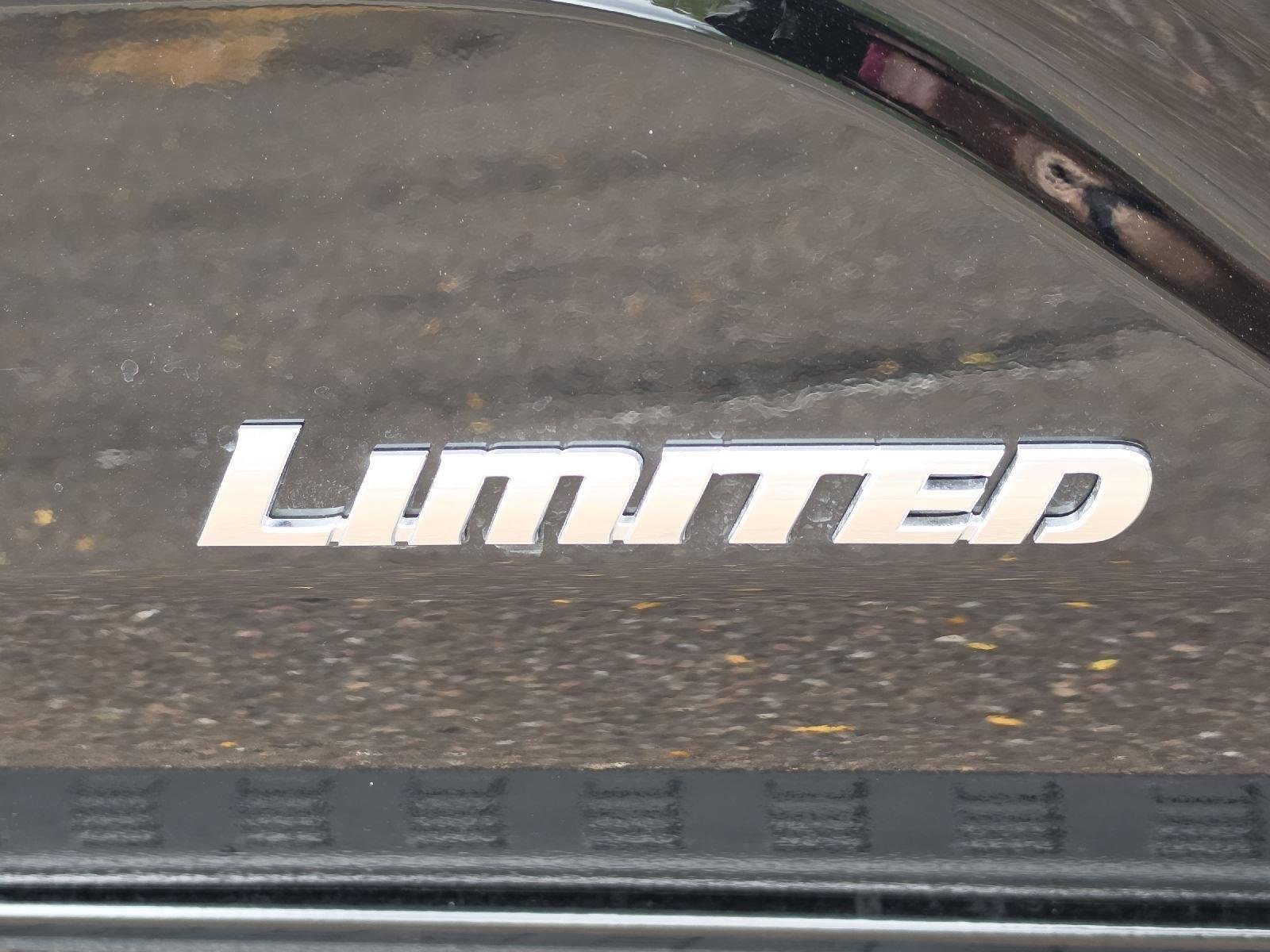 2026 Toyota 4Runner Limited - Photo 40