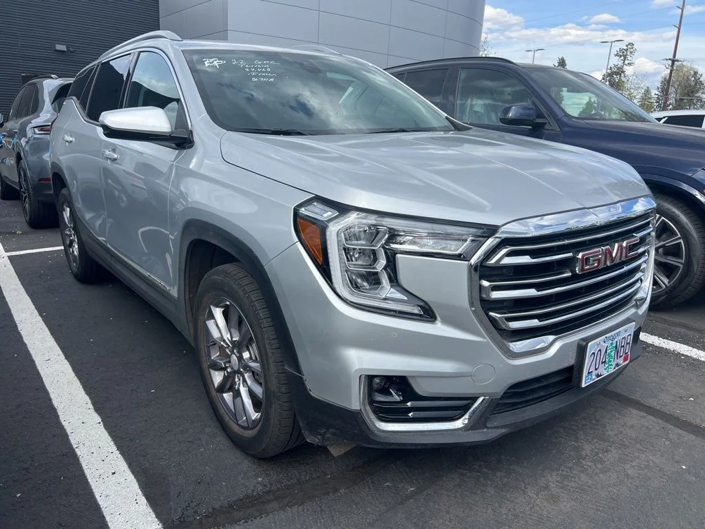 2022 GMC Terrain SLT AWD's photo