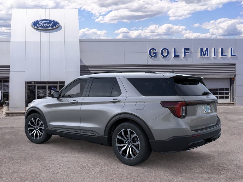 New 2026 Carbonized Gray Metallic Ford ST-Line image 4