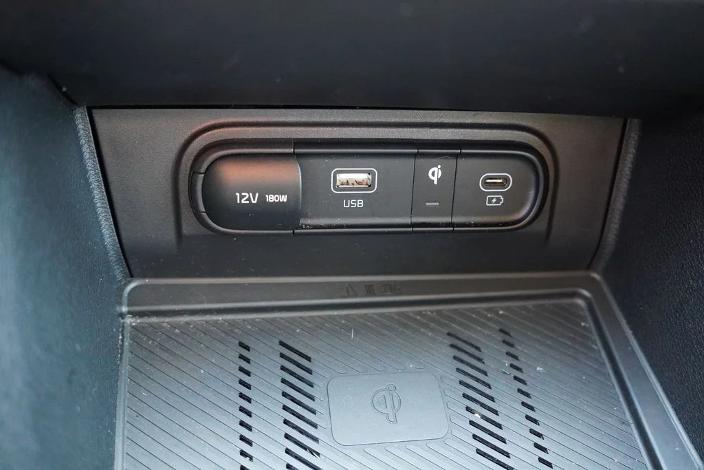 Used 2024 Gravity Gray Kia EX image 28