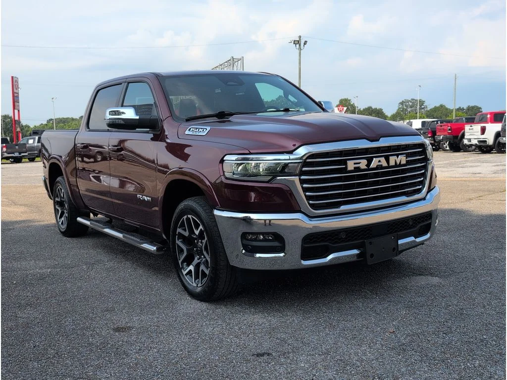 Used 2025 RED Ram Laramie Crew Cab 5