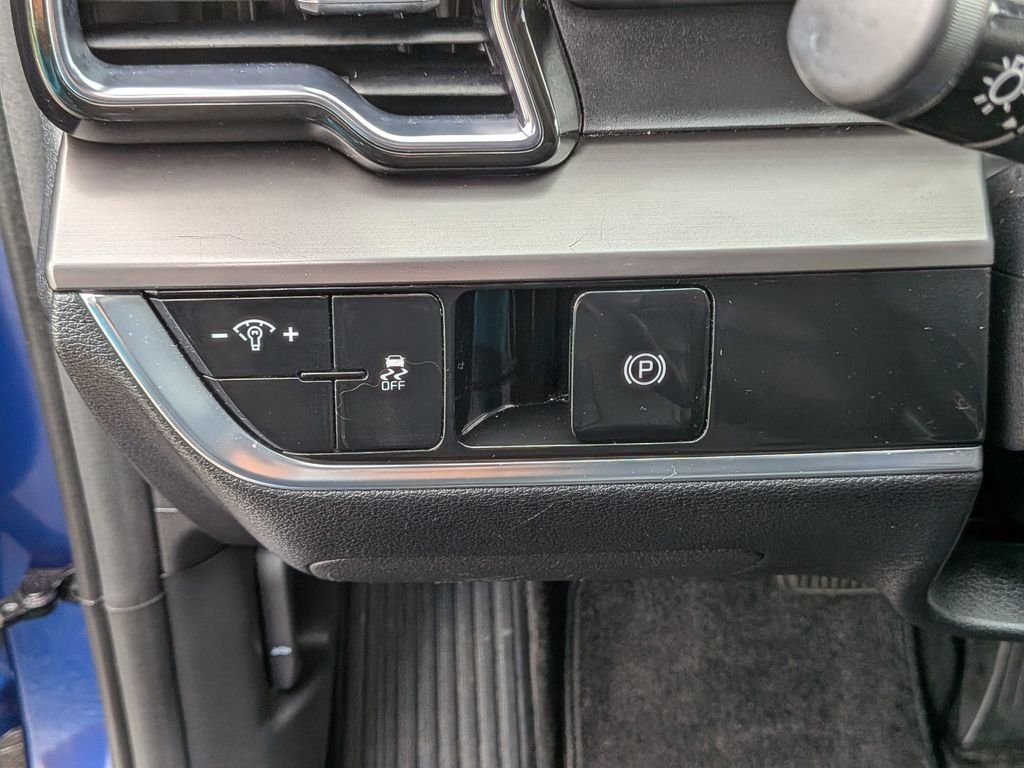 Used 2023 Blue Kia EX image 18