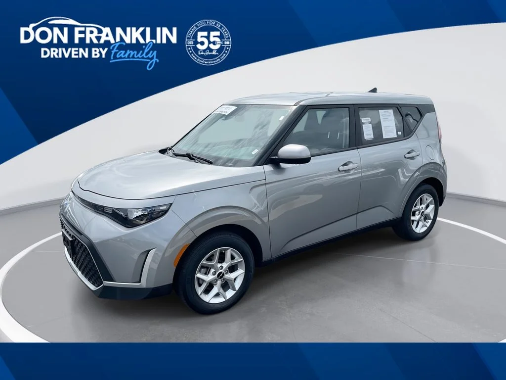 Used 2025 Gray Kia LX image 1