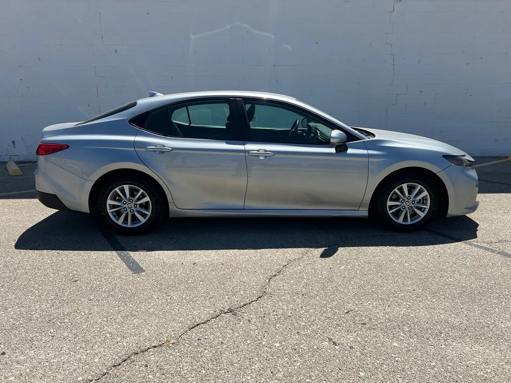 Used 2025 Silver Toyota LE image 7