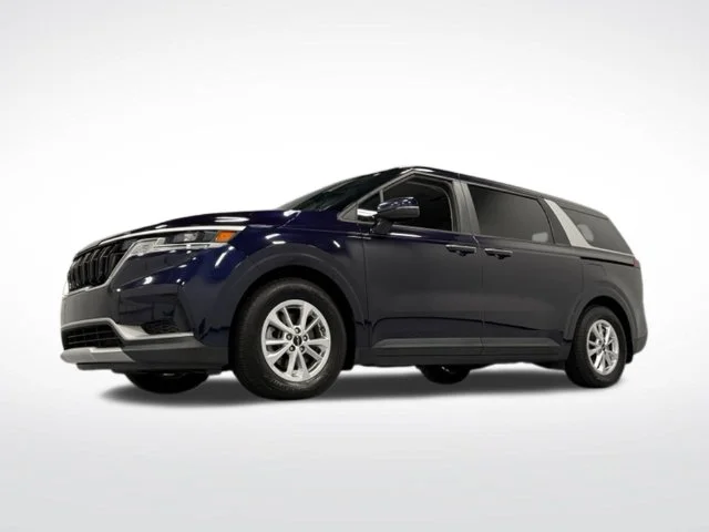 Used 2023 Blue Kia LX image 5