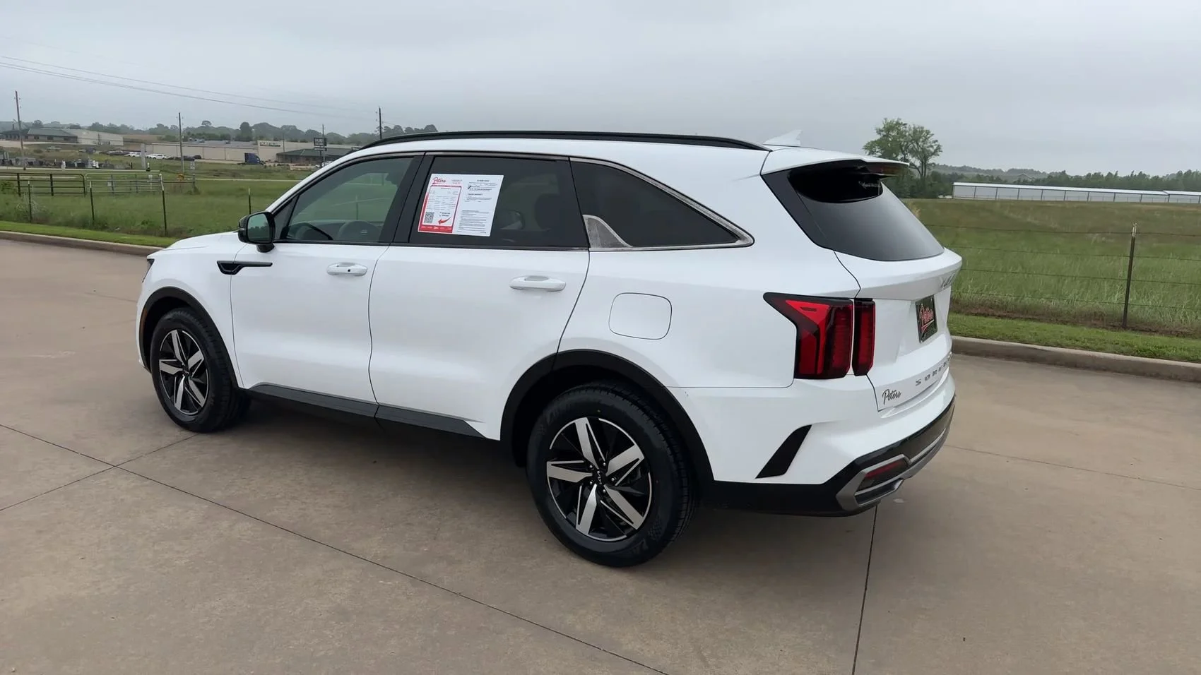 2022 Kia Sorento S - Photo 7