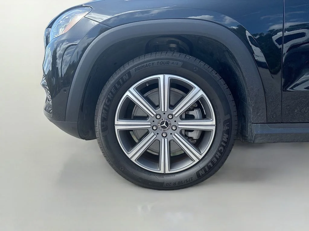Used 2022 Black Mercedes-Benz GLS 450 image 12