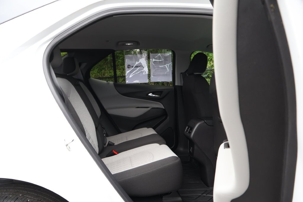 2024 Chevrolet Equinox LS - Photo 45