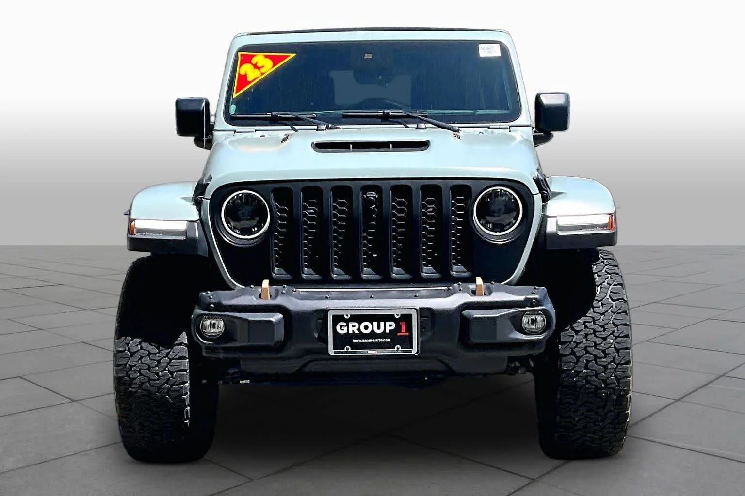 Used 2023 Earl Clearcoat Jeep Rubicon 392 image 4