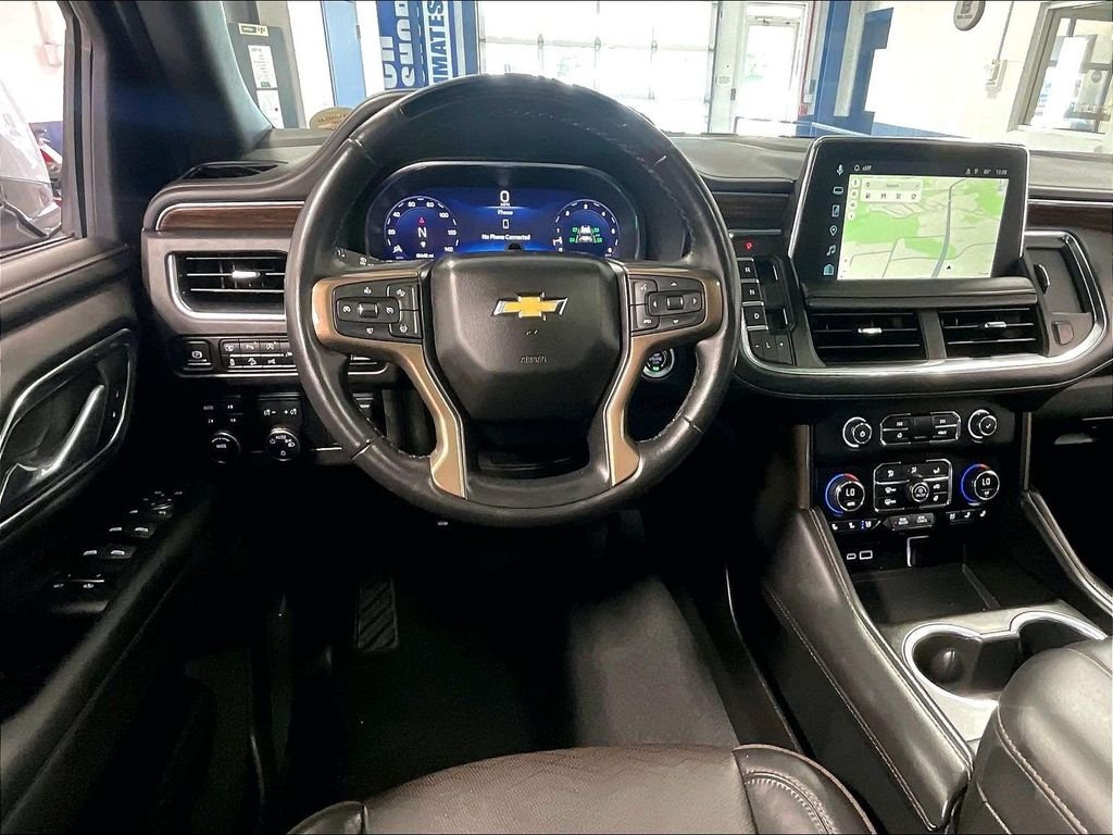 Used 2024 Beige Chevrolet High Country image 18