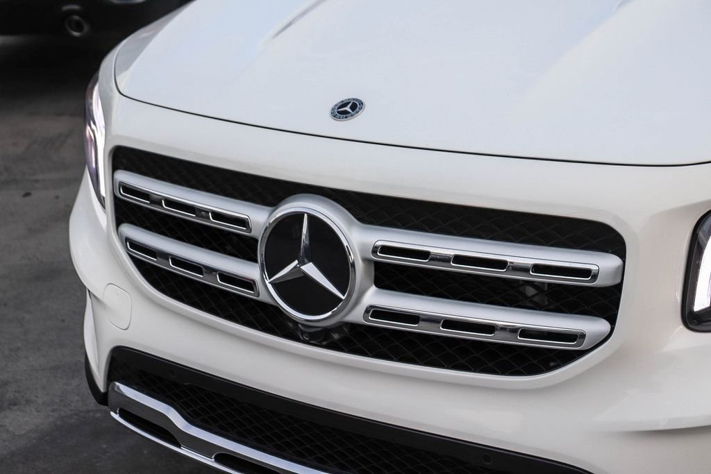 Used 2021 Polar White Mercedes-Benz GLB 250 image 6