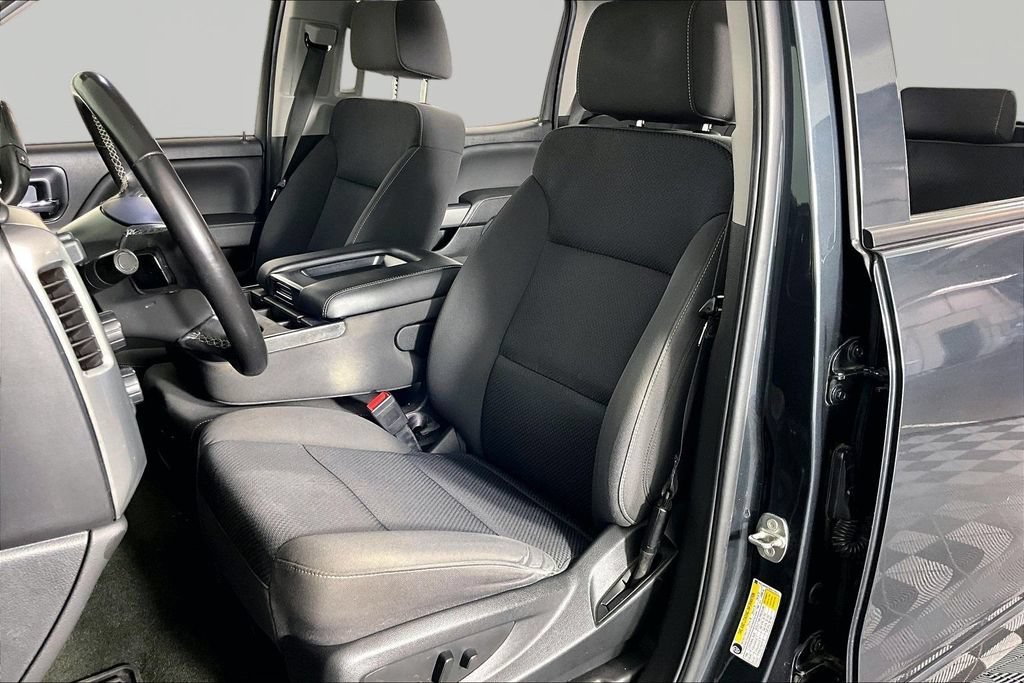Certified Used 2018 GRAPHITE METALLIC Chevrolet LT image 18