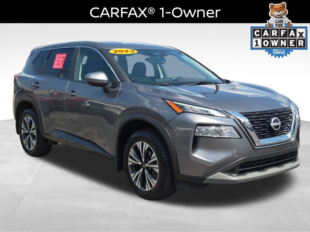 Certified Used 2023 Gun Metallic Nissan SV image 5