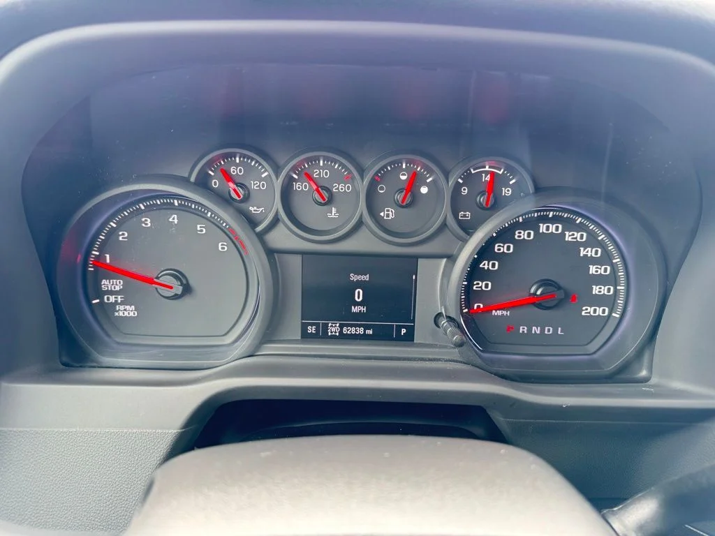 Used 2022  Chevrolet Custom image 37