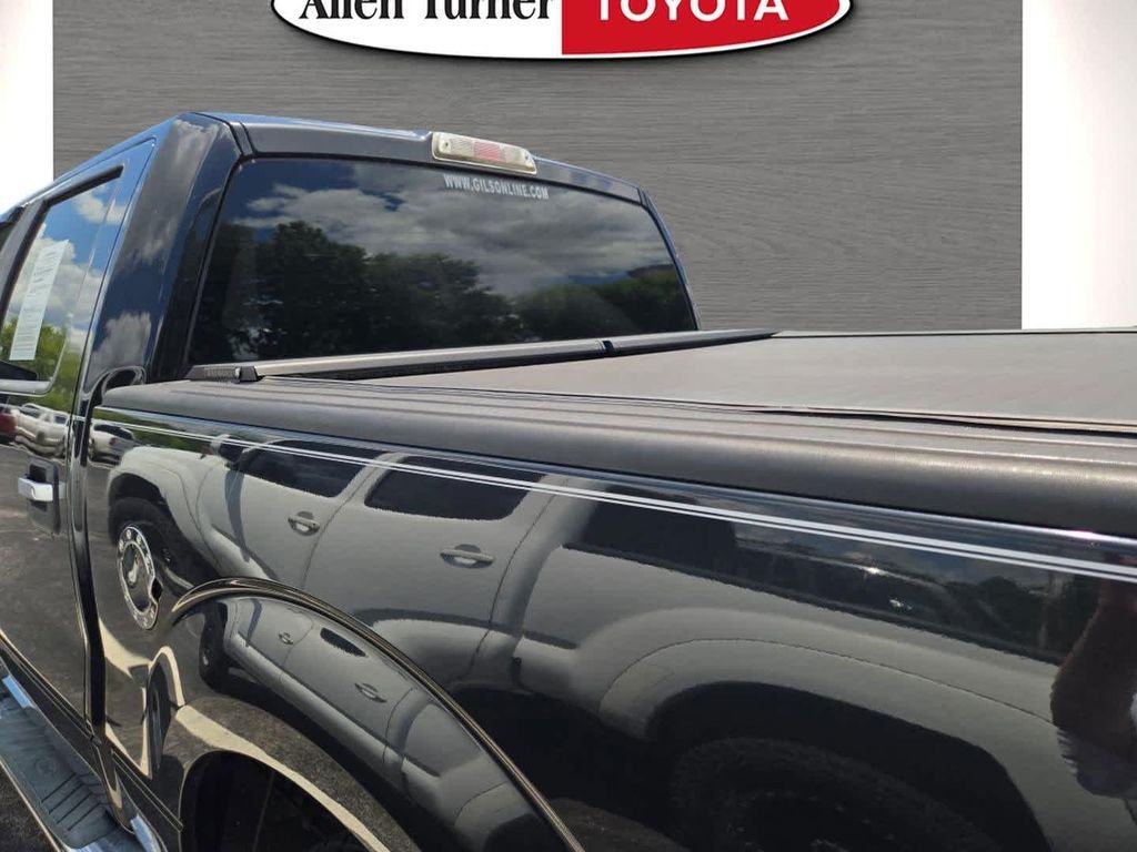 Used 2010 Black Ford XLT image 7