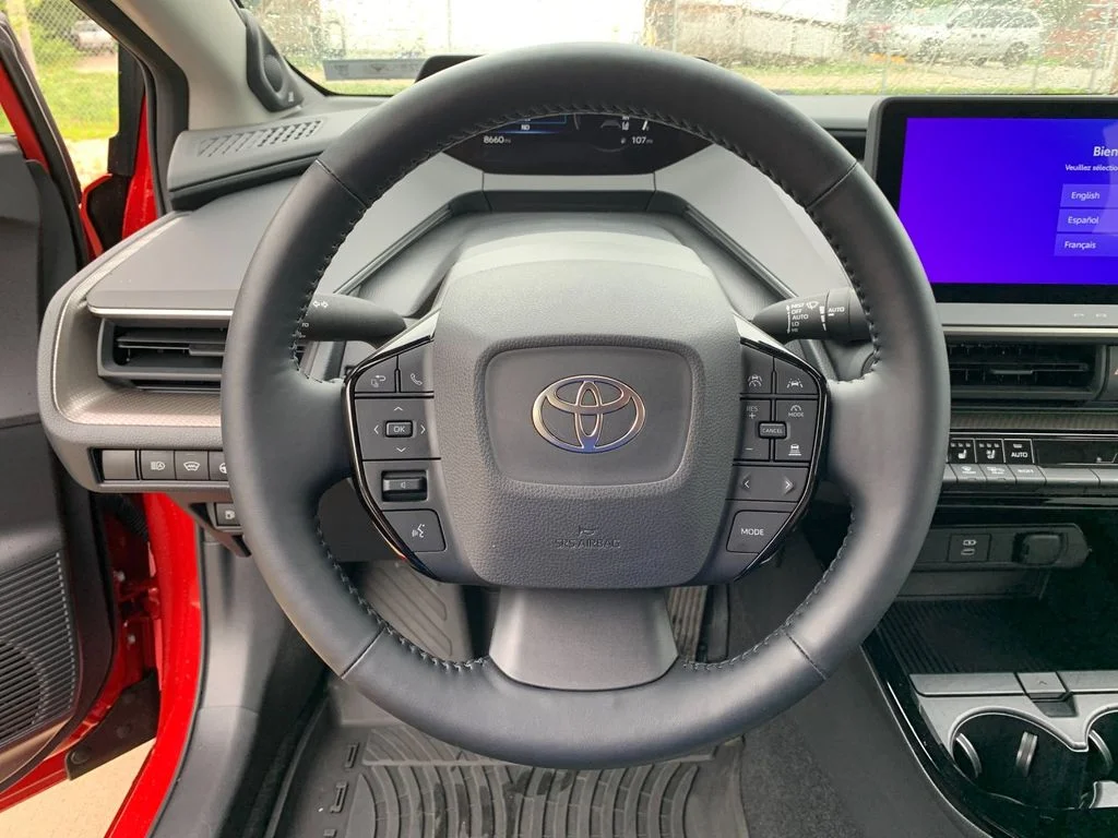 Used 2025 Red Toyota Limited image 28