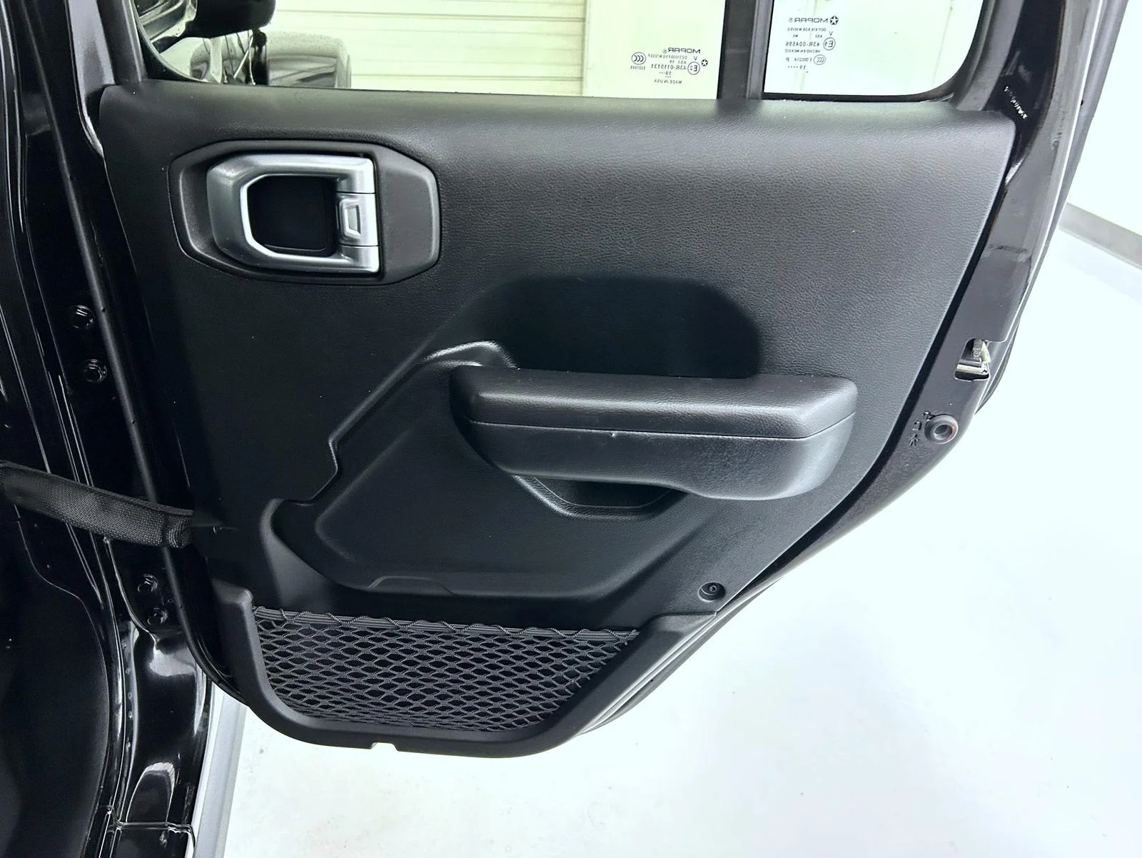 Used 2020 Black Jeep Unlimited Rubicon image 17