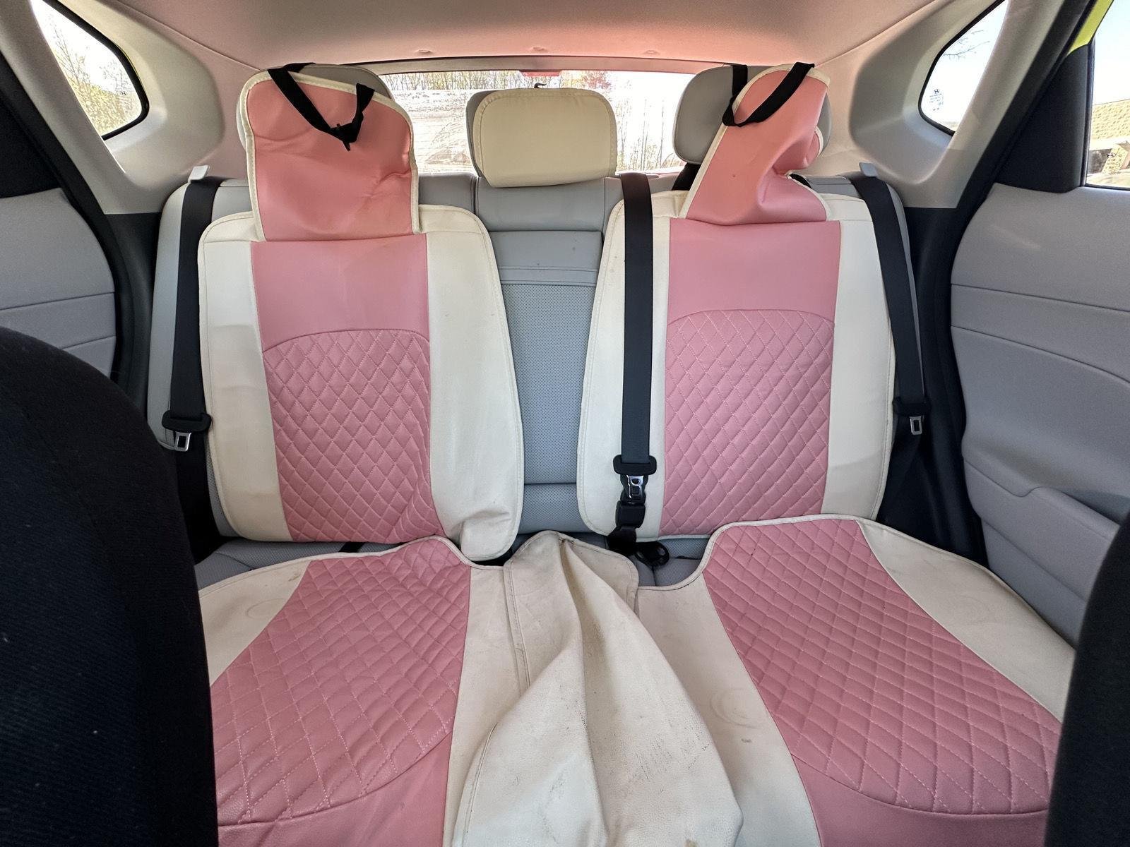 2025 Toyota RAV4 XSE - Photo 120
