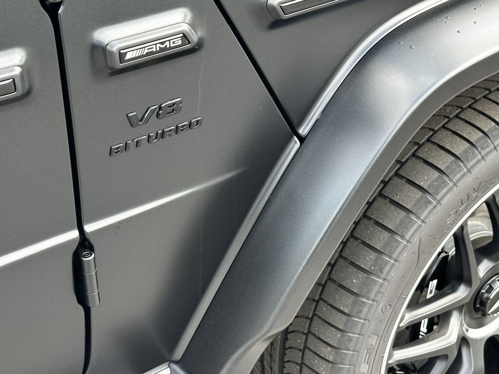 New 2027 MANUFAKTUR Night Black Magno Mercedes-Benz AMG® G 63 image 52