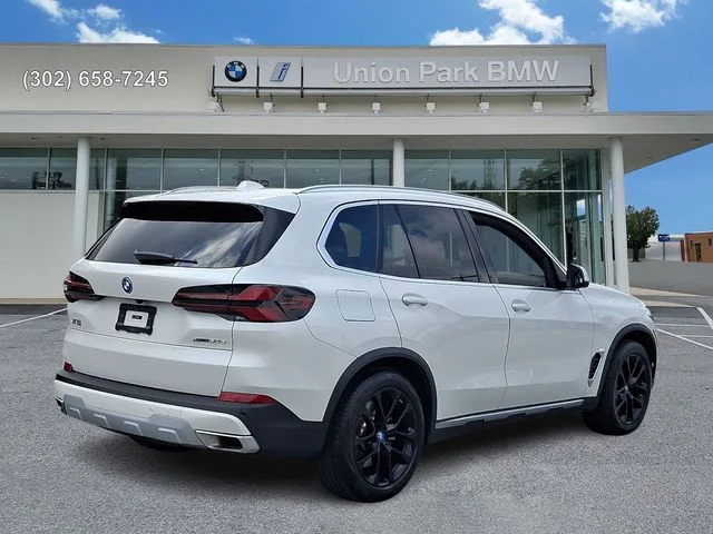 Certified Used 2025 Mineral White Metallic BMW xDrive50e image 4