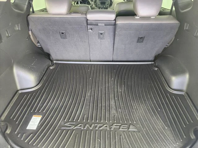 Used 2014 Silver Hyundai Base image 18
