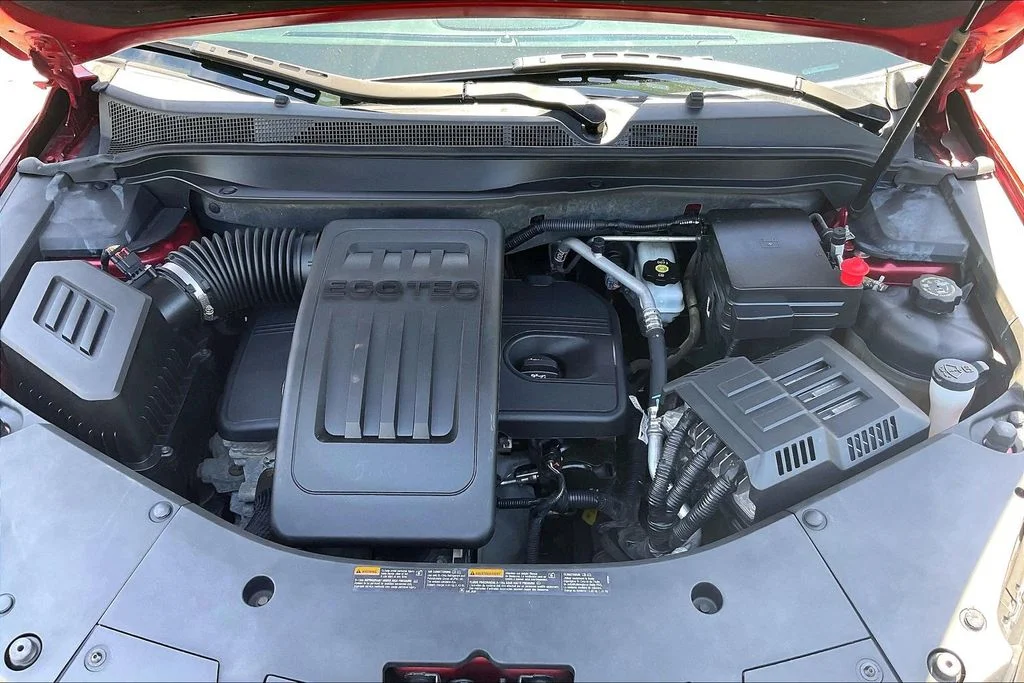 Used 2013 Red Chevrolet LT image 11