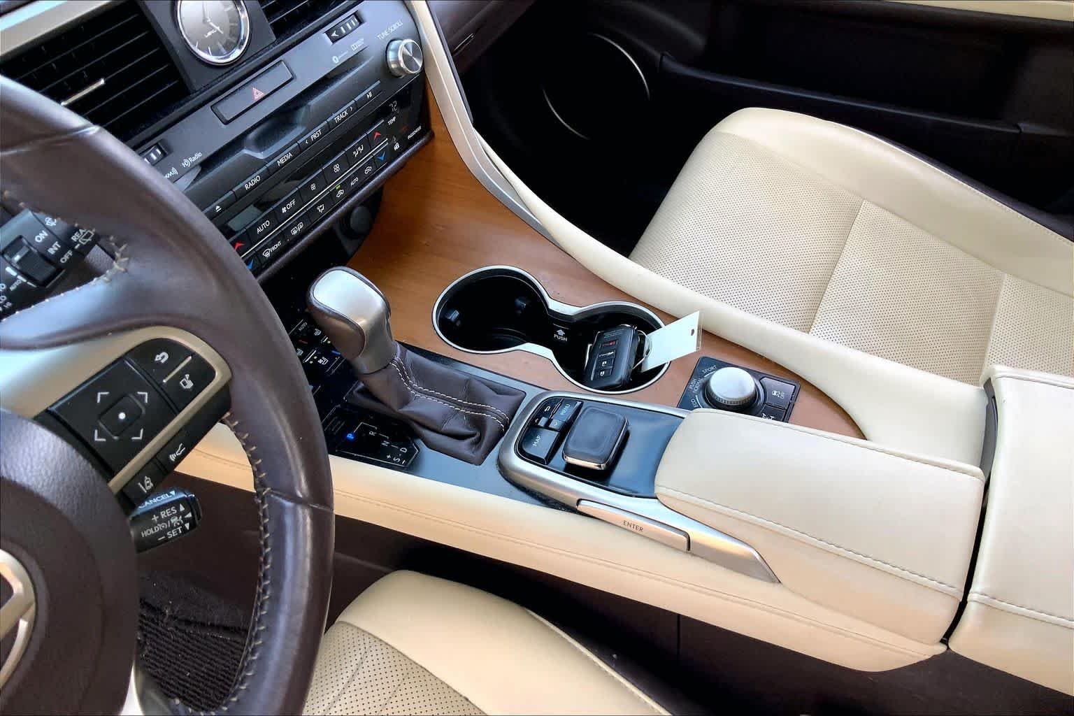 Used 2017 Eminent White Pearl Lexus  image 17