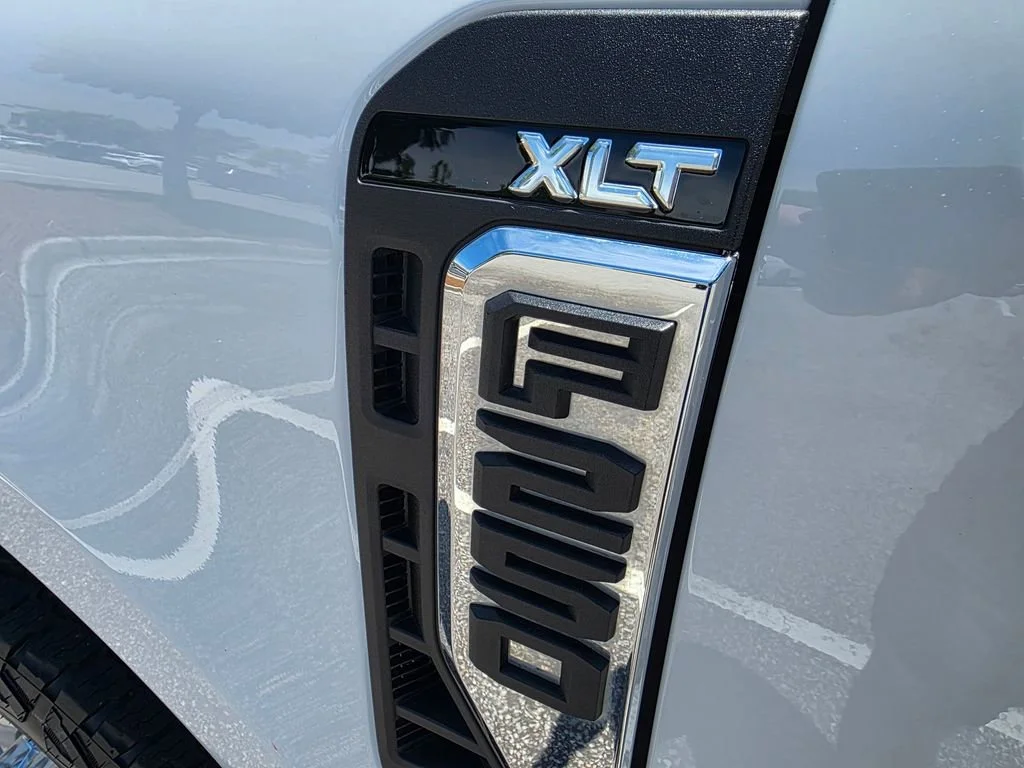 Used 2024 White Ford XLT image 33