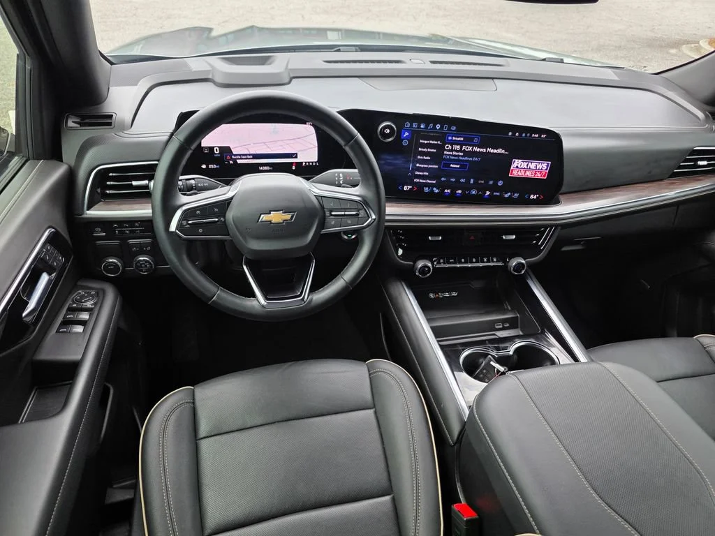 Used 2025 Sterling Gray Metallic Chevrolet Premier image 26