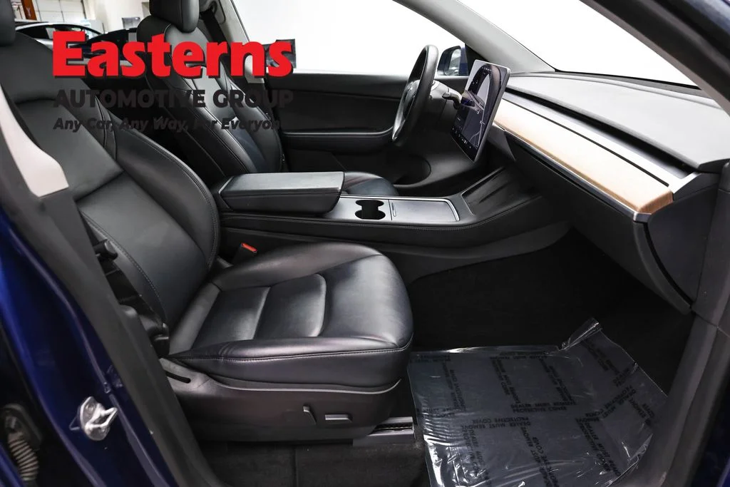 Used 2022 Blue Tesla Long Range image 18