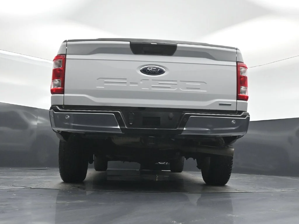 Used 2021 White Ford XL image 42
