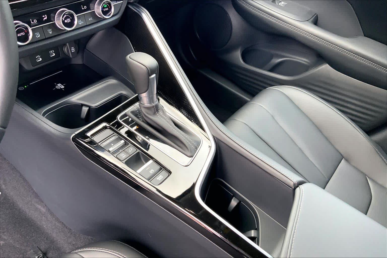 New 2026 Urban Gray Pearl Acura  image 11
