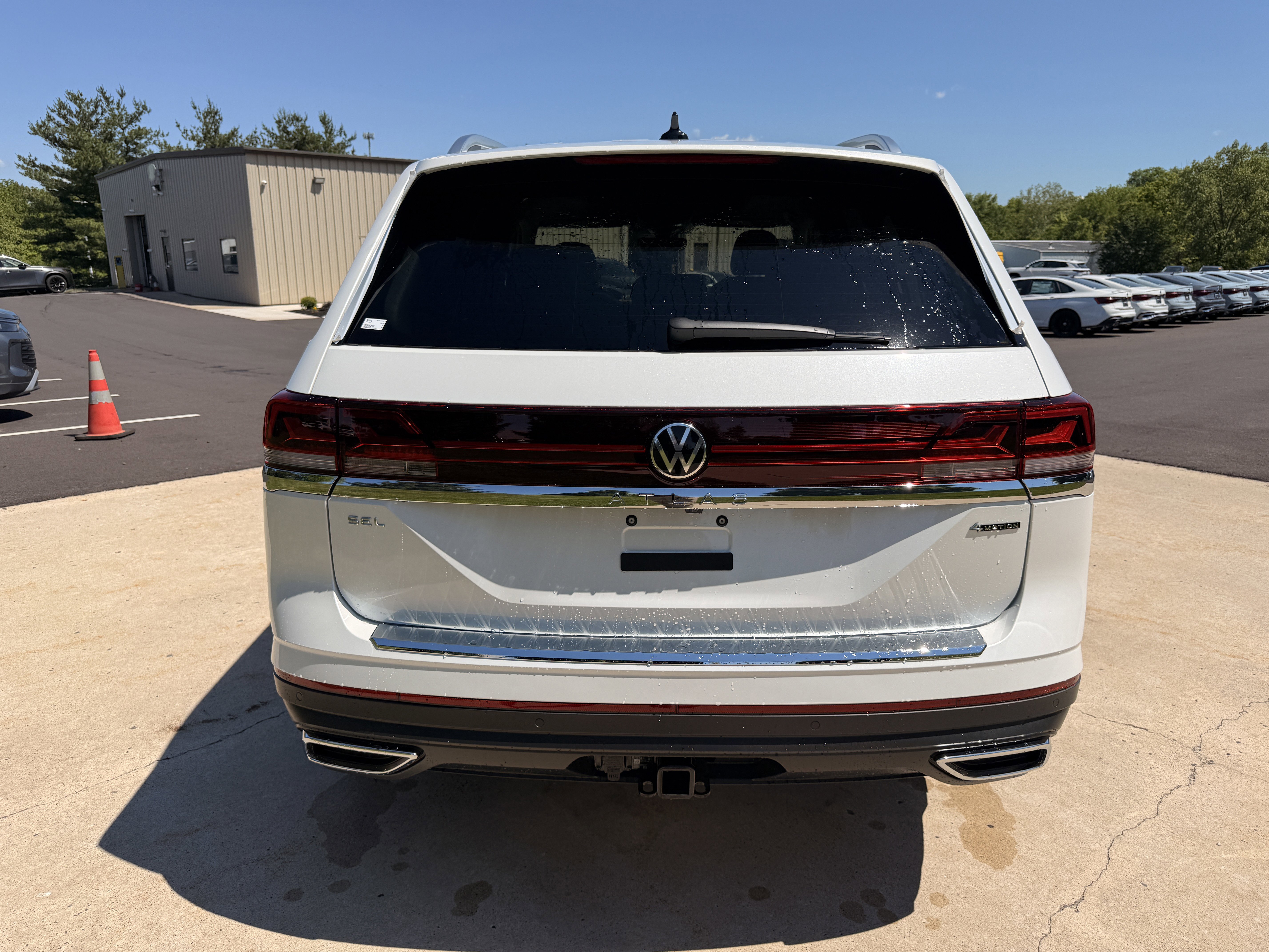 New 2026 Opal White Pearl Volkswagen 2.0T SEL image 14