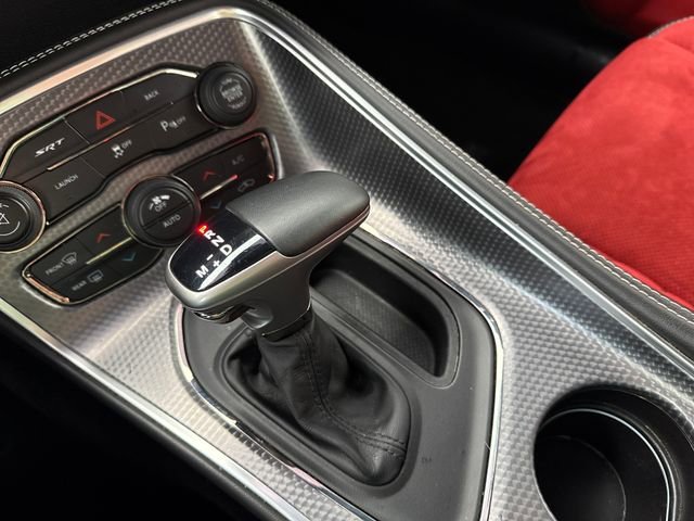 Used 2016 Pitch Black Clearcoat Dodge SRT Hellcat image 26