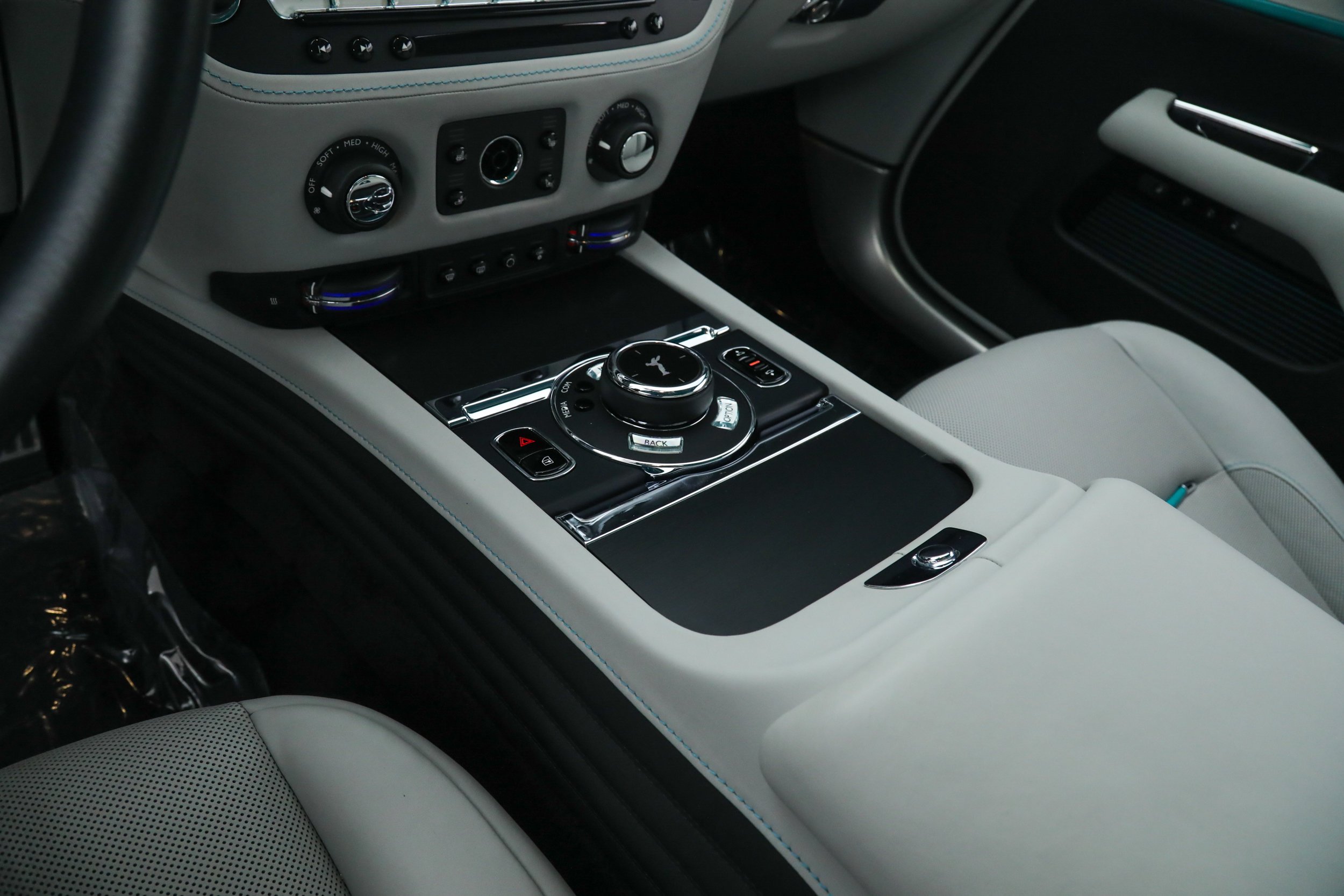 Used 2021 Gray Rolls-Royce  image 30