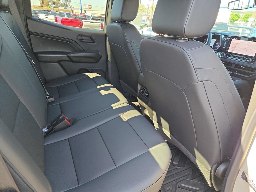 2026 Chevrolet Colorado Trail Boss - Photo 18