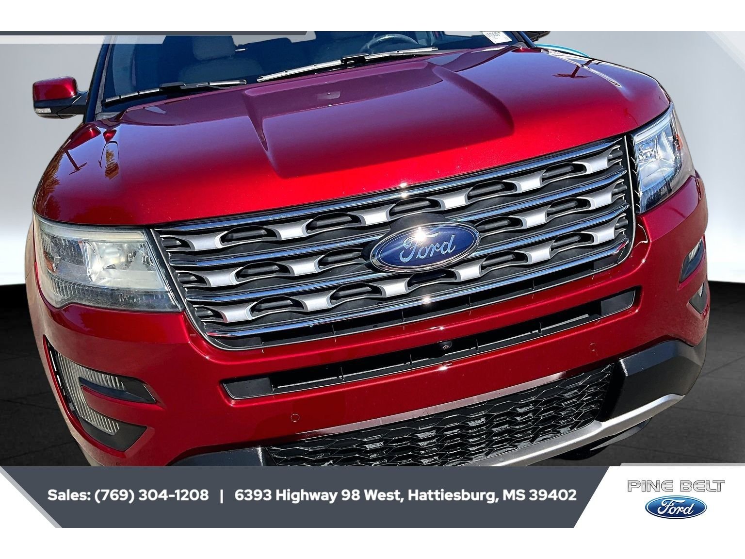 Used 2016 Ruby Red Metallic Tinted Clearcoat Ford Limited image 22