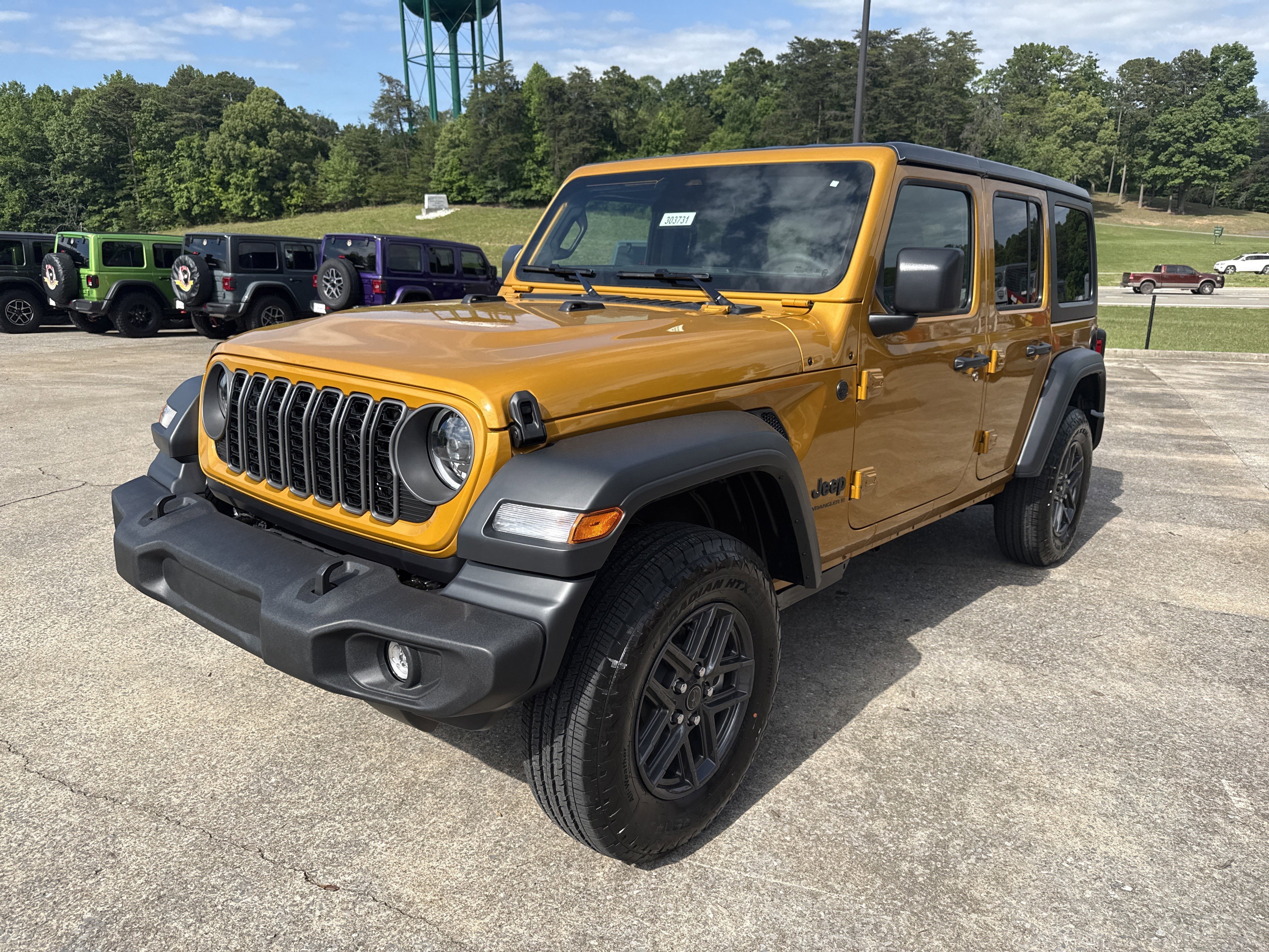 New 2026 Goldilocks Jeep Sport S image 3